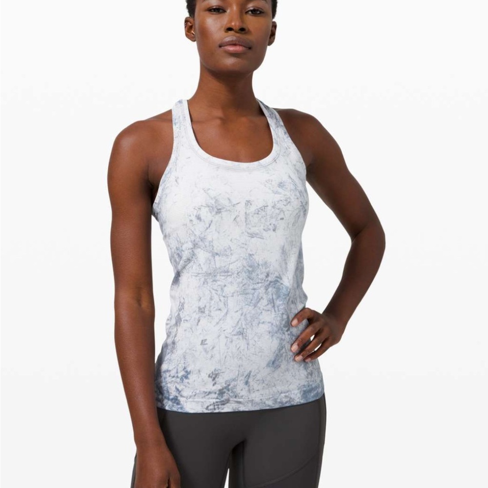 Lululemon tank top